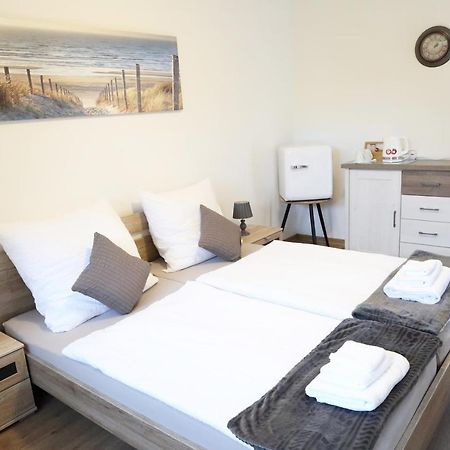 Gaestehaus Zum Surgrund Cuxhaven Eksteriør bilde